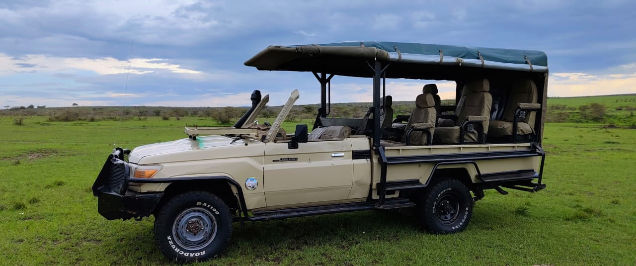 Land Cruiser safari vehicle for hire Kenya